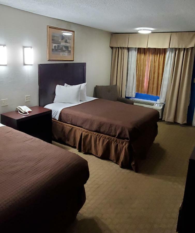 Executive Inn Ferry Pass Dış mekan fotoğraf